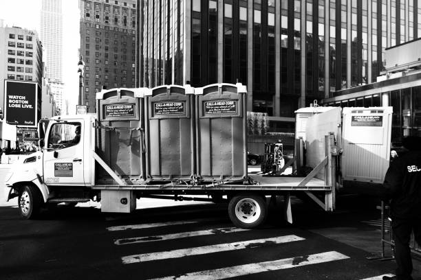 Portable Toilet Options We Offer in Westland, MI